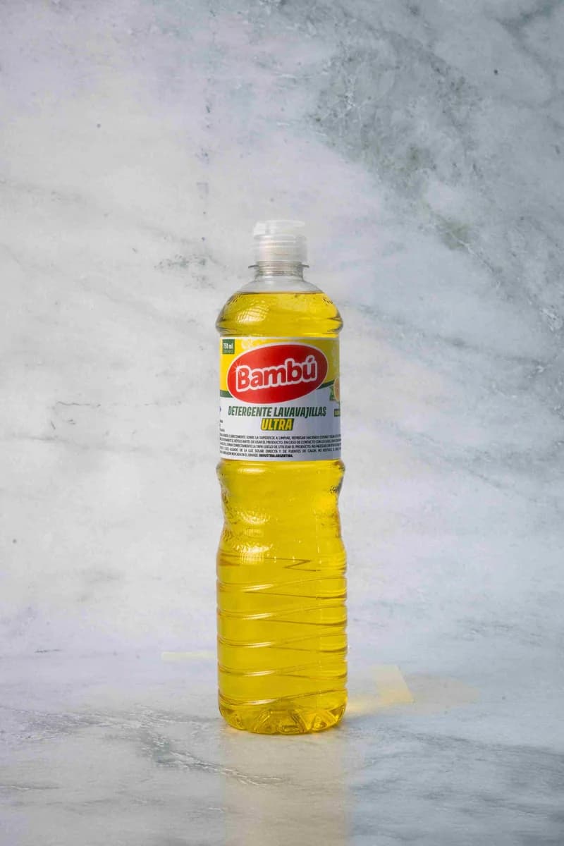 Detergente Ultra 750 ml