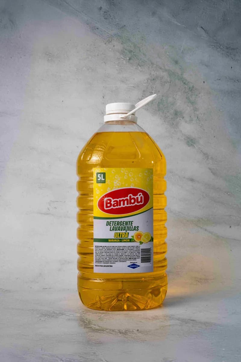 Detergente Ultra x5 lts