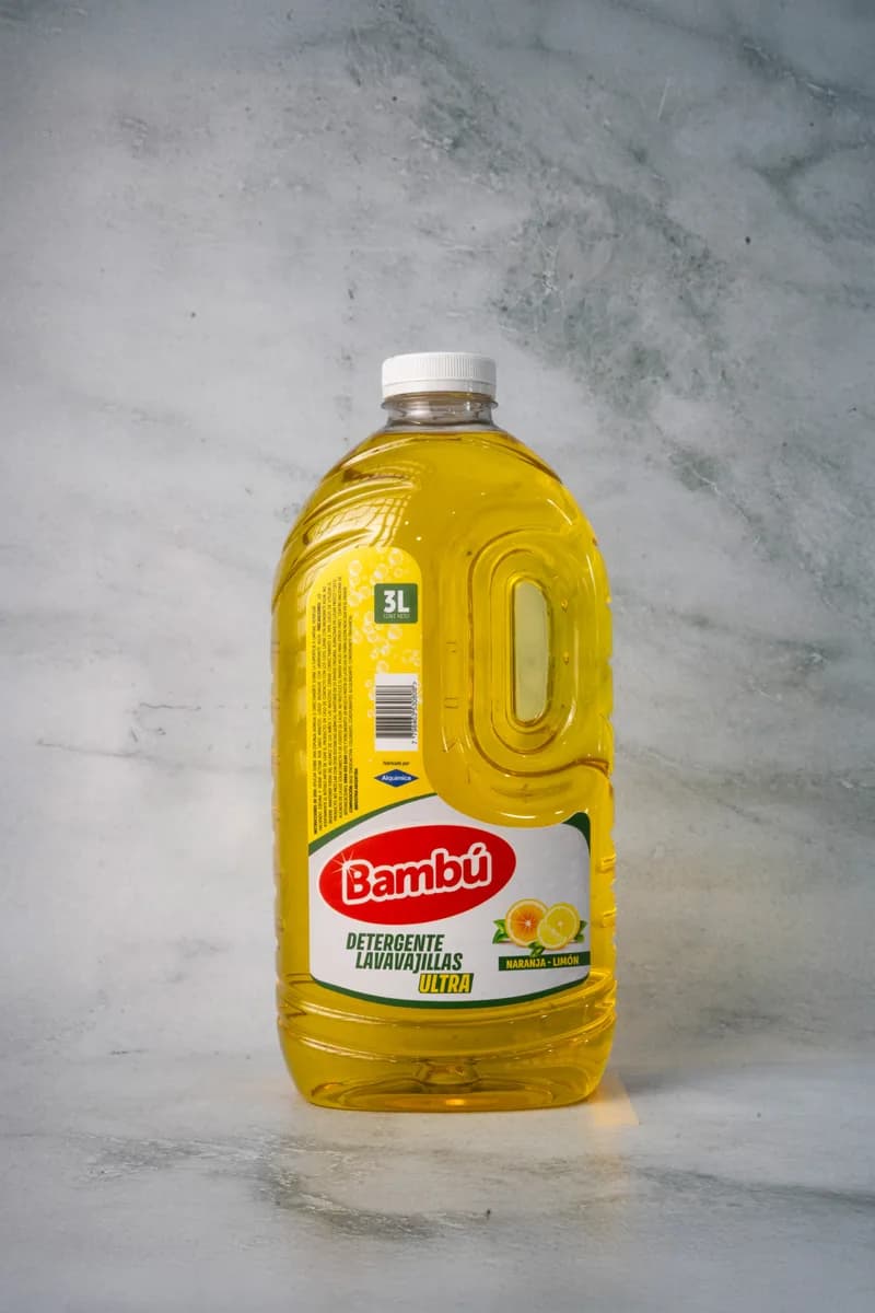 Detergente Ultra x3 lts
